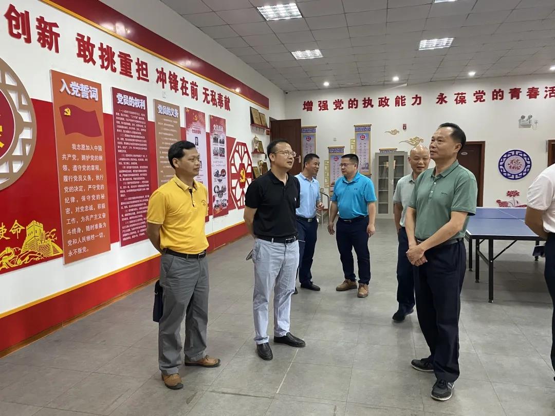 梧州市總工會領導到臨港經濟區(qū)開展調研活動