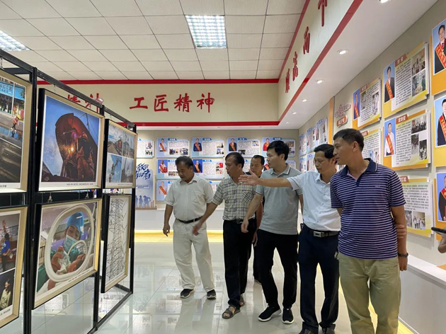 全市職工攝影展開幕，每一張都是超然大片