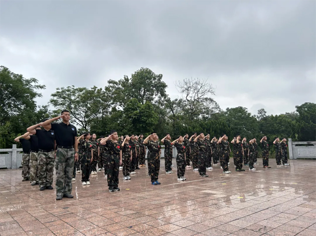 點(diǎn)亮夏日，共促成長丨梧州市“陽光少年”工會(huì)夏令營暖心瞬間回顧