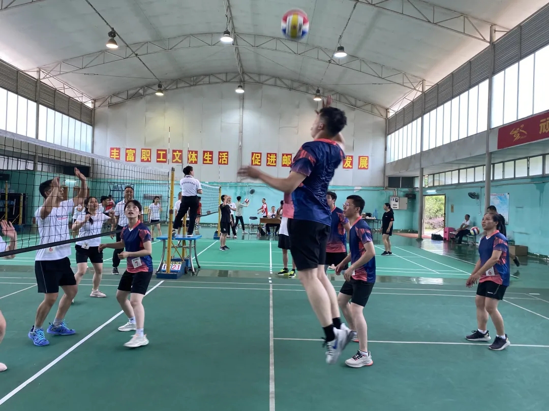 “慶建黨百年，展郵政風(fēng)采”全市郵政職工氣排球比賽圓滿結(jié)束