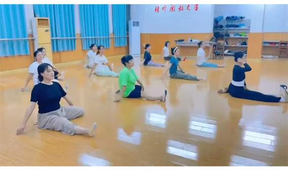 以文體活動(dòng)傳家風(fēng)聚親情丨長洲區(qū)總工會(huì)職工家庭公益培訓(xùn)班受熱捧